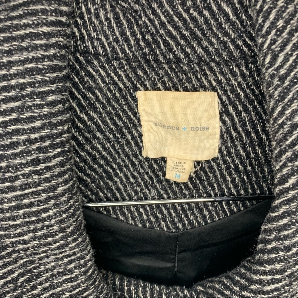 Urban Outfitters Silence + Noise Wool Blend Herring-bone Textured Peacoat Coat - Picture 6 of 9